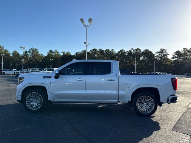 Used 2024 GMC Sierra 1500 Denali w/ Technology Package AWD/4WD image 6