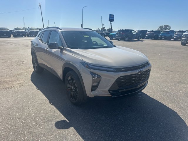 New 2026 Chevrolet Trax ACTIV w/ Driver Confidence Package image 4