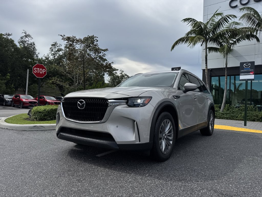 Certified 2025 MAZDA CX-90 3.3 Turbo w/ Preferred Package AWD/4WD image 31