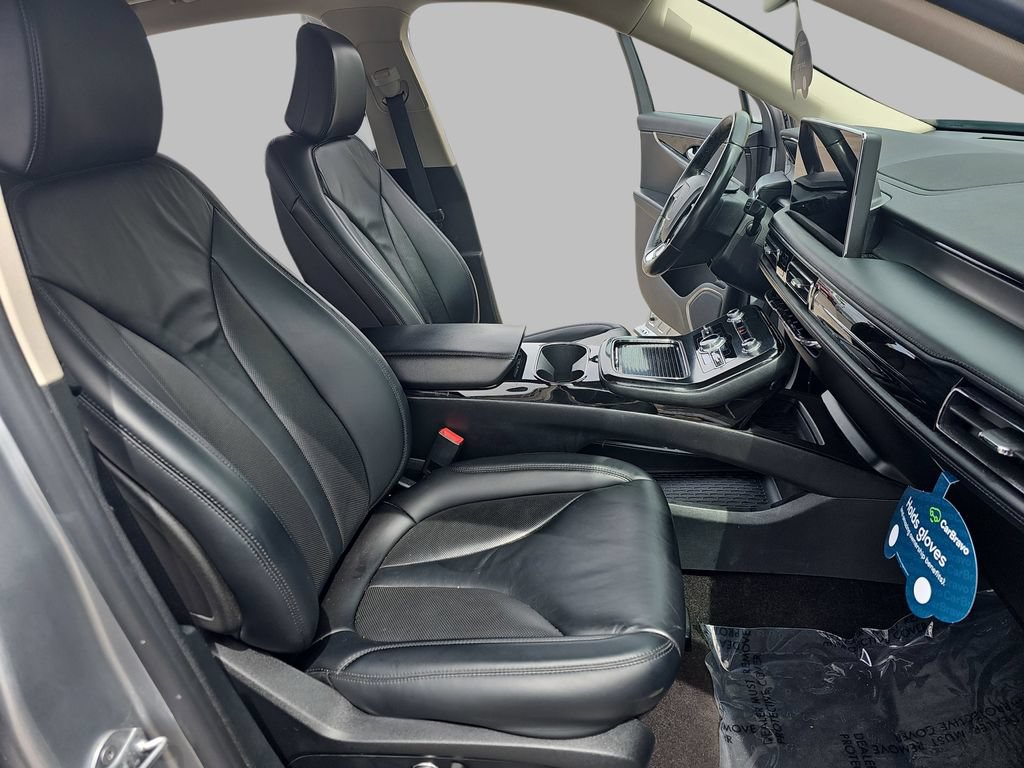 Used 2021 Lincoln Nautilus AWD w/ Equipment Group 101A image 13