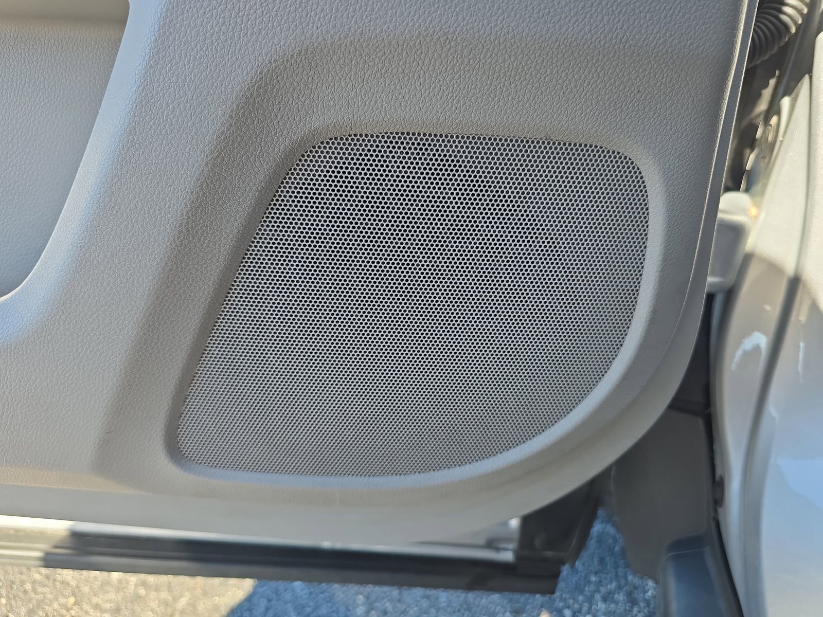 Used 2021 Honda Pilot EX image 16