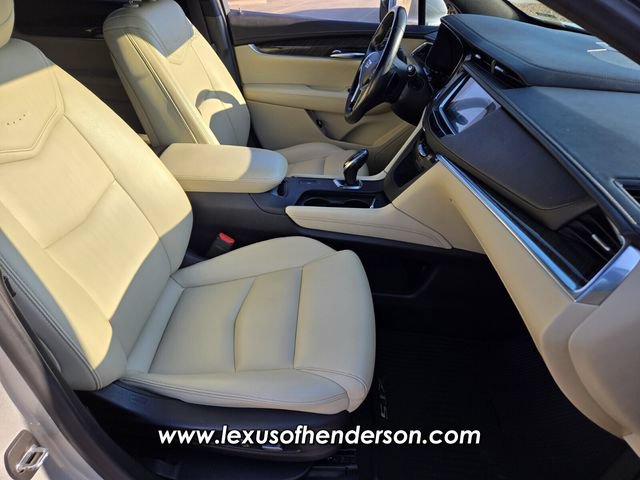 Used 2019 Cadillac XT5 FWD image 15