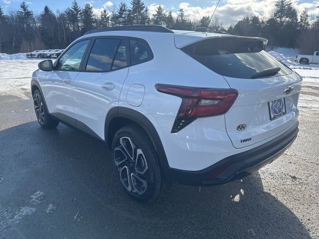 New 2026 Chevrolet Trax RS w/ Sunroof Package image 4