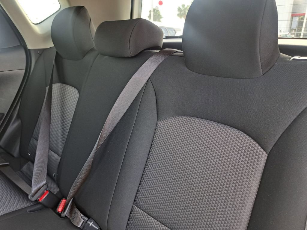 Used 2025 Kia Soul LX w/ LX Technology Package image 22