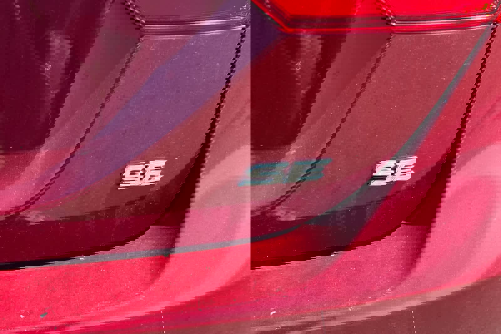 Certified 2018 Toyota Camry SE w/ Moonroof Package image 7