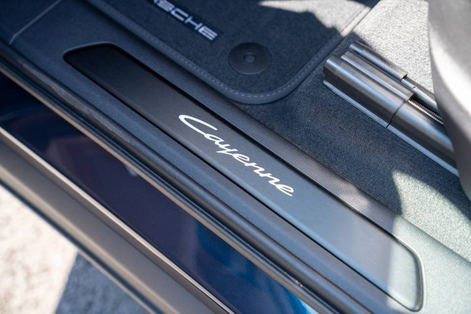 New 2026 Porsche Cayenne E-Hybrid AWD/4WD image 13