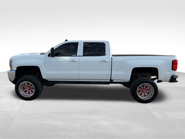 Used 2017 Chevrolet Silverado 2500 LT AWD/4WD image 4