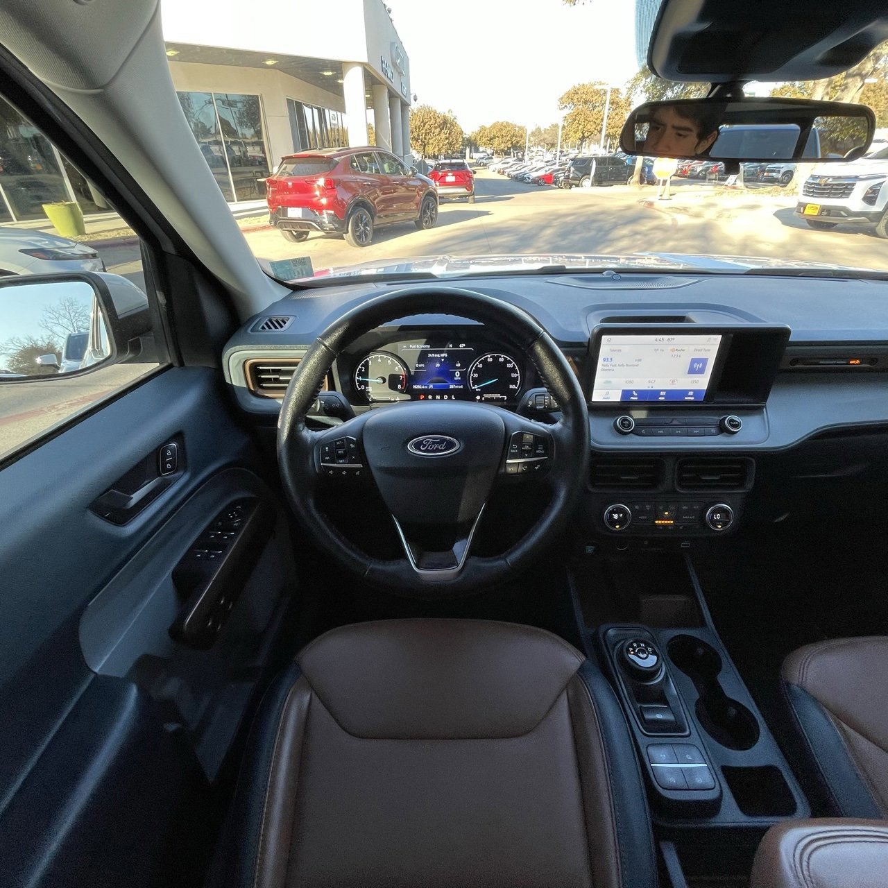 Used 2022 Ford Maverick Lariat w/ Lariat Luxury Package image 12