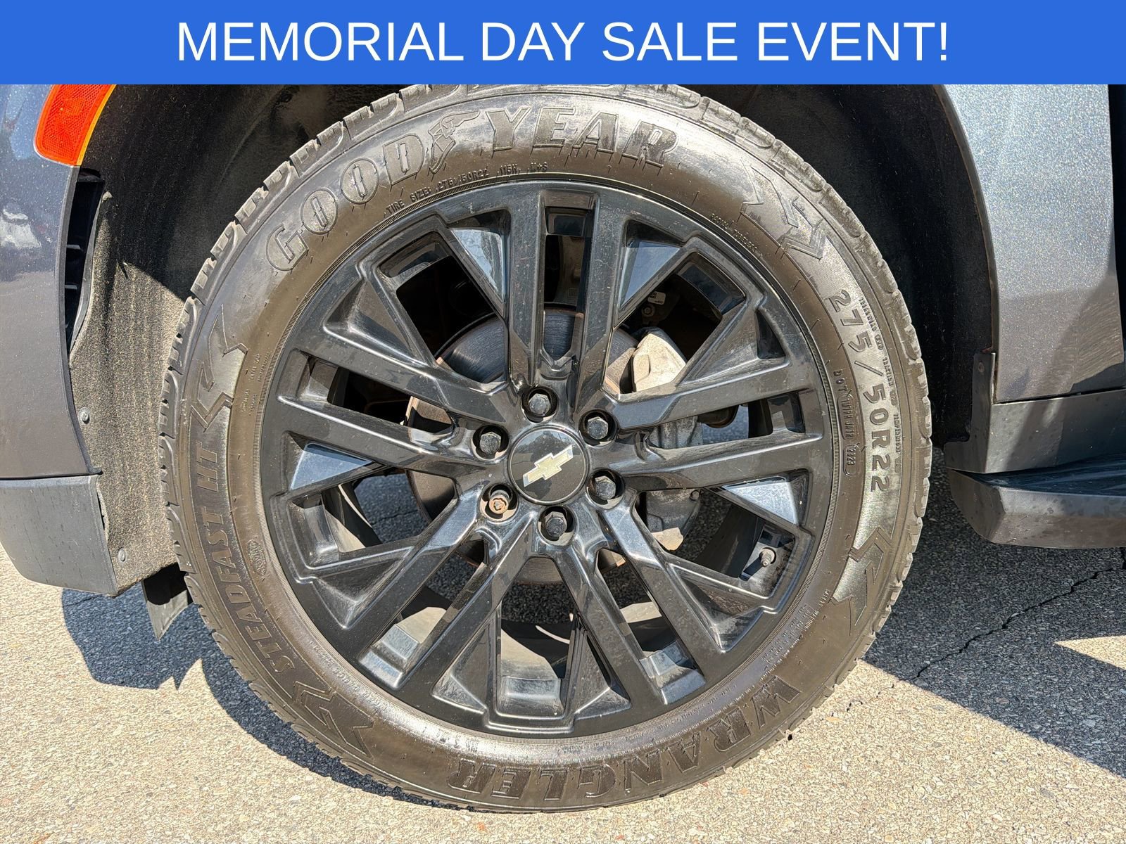 Used 2021 Chevrolet Tahoe LT w/ LT Signature Package AWD/4WD image 15