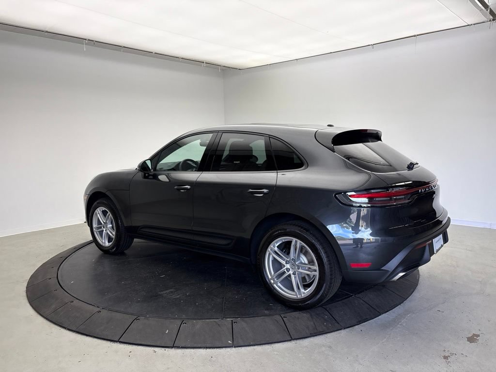 New 2026 Porsche Macan AWD/4WD image 3