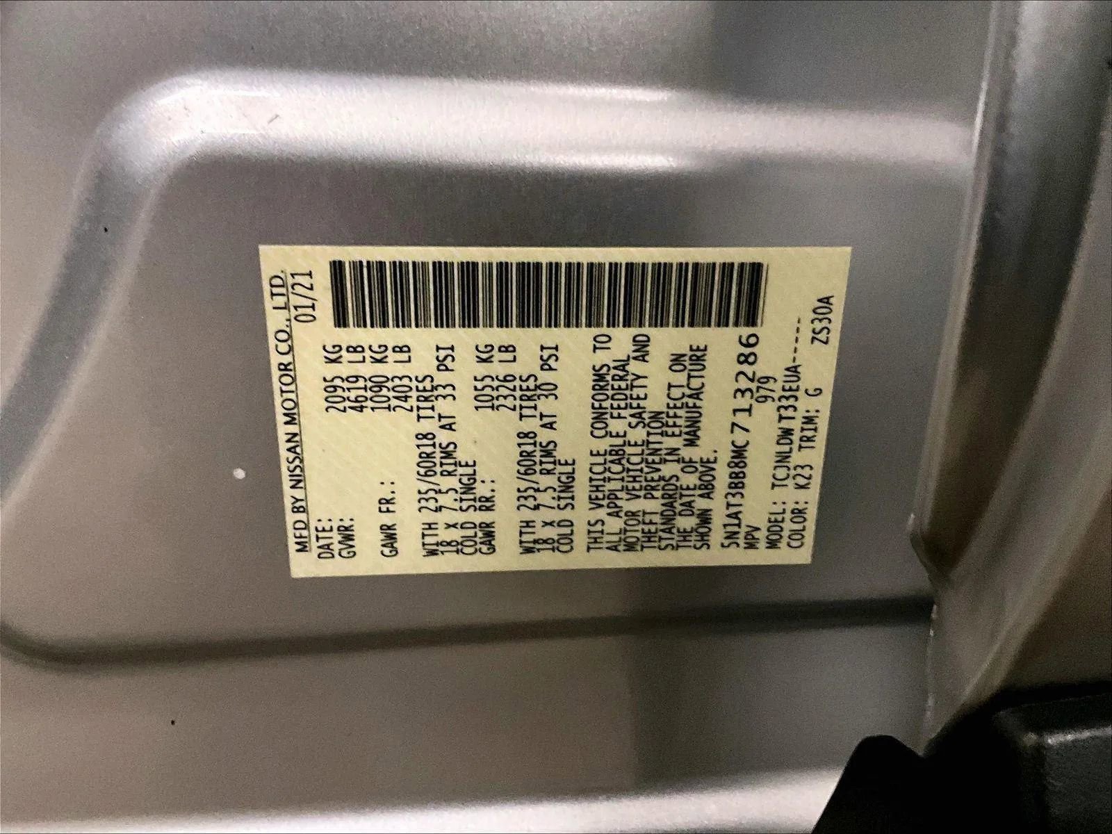 Used 2021 Nissan Rogue SV image 32