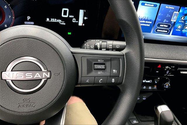 New 2026 Nissan Kicks SV w/ Cold Weather Package FWD image 25
