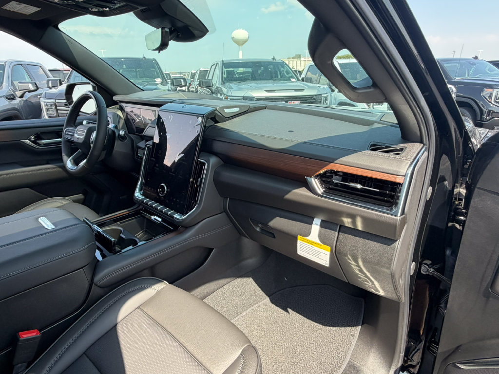 New 2026 GMC Yukon Denali w/ Denali Reserve Package AWD/4WD image 24