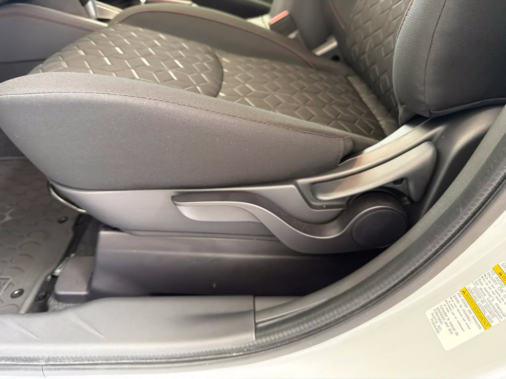 New 2027 Mitsubishi Outlander Sport LE FWD image 38