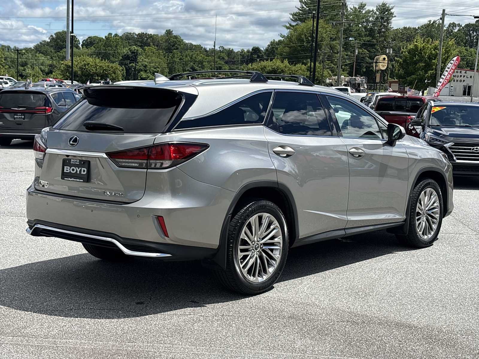 Used 2020 Lexus RX 350L Luxury w/ Cold Weather Package (CT) FWD image 6