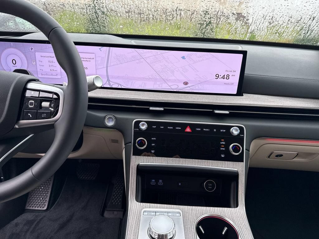 New 2026 Genesis GV80 2.5T Prestige AWD/4WD image 17