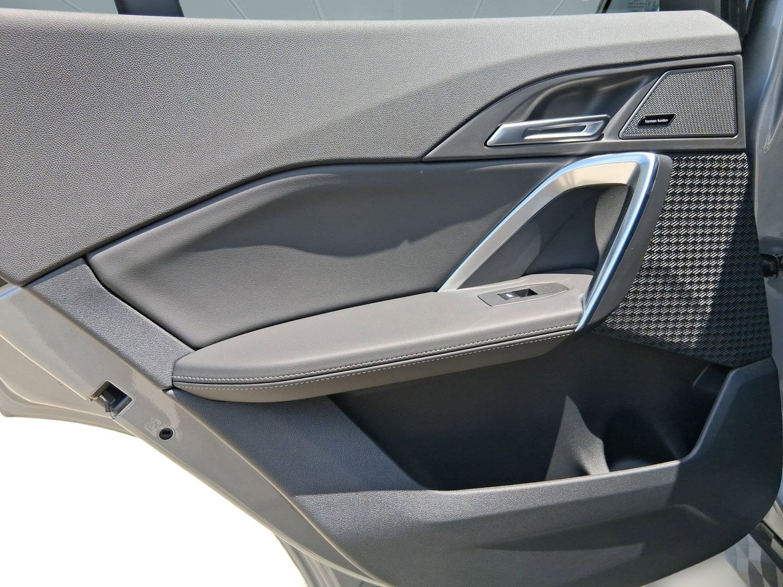 Used 2026 BMW X2 xDrive28i image 26