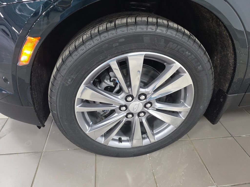 Used 2026 Cadillac XT5 Premium Luxury w/ Driver Assist Package image 12