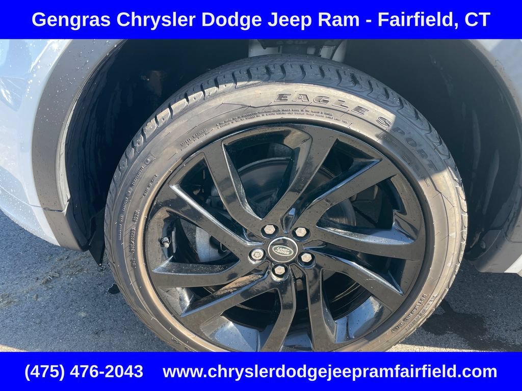 Used 2019 Land Rover Discovery Sport HSE AWD/4WD image 12