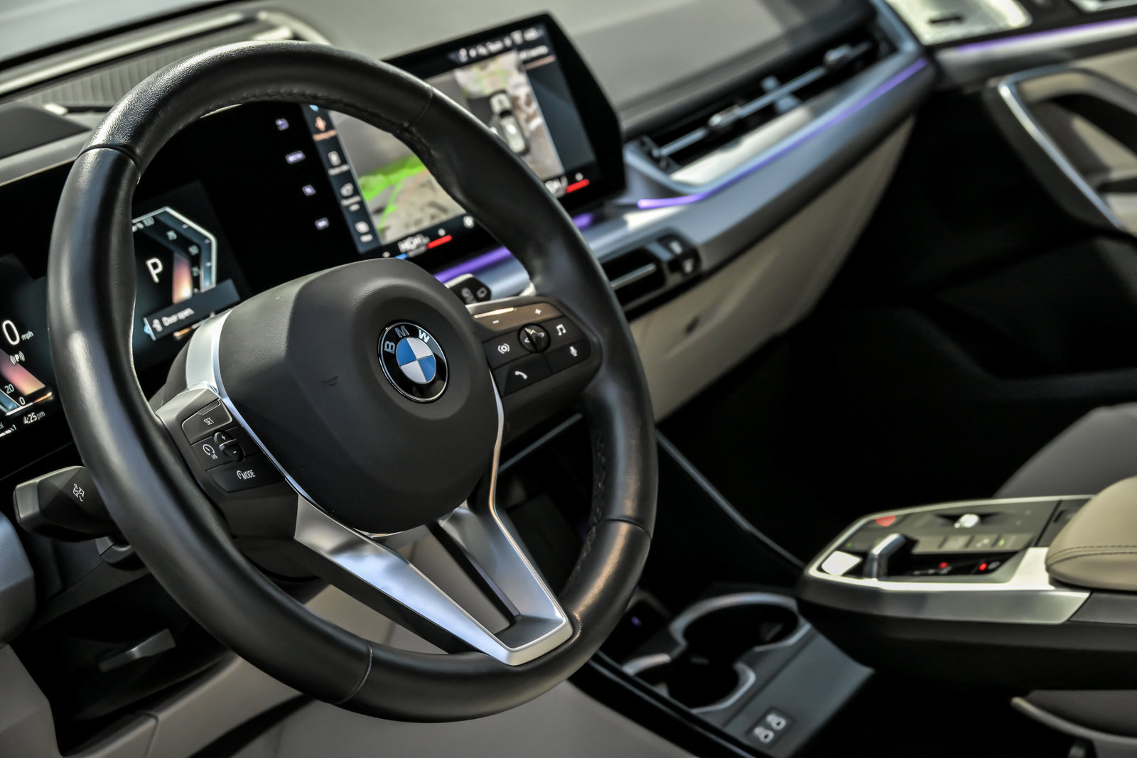 Used 2025 BMW X1 xDrive28i w/ Premium Package image 30