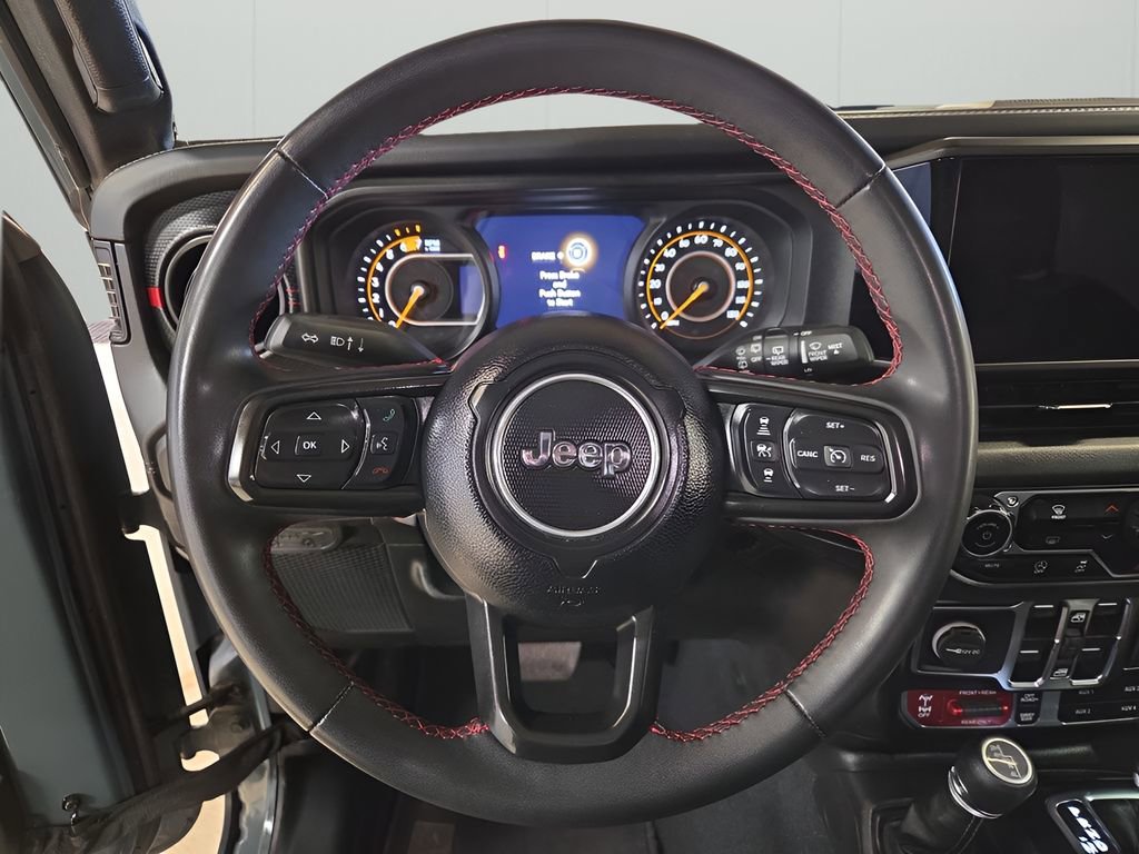 Used 2024 Jeep Wrangler Unlimited Rubicon image 14