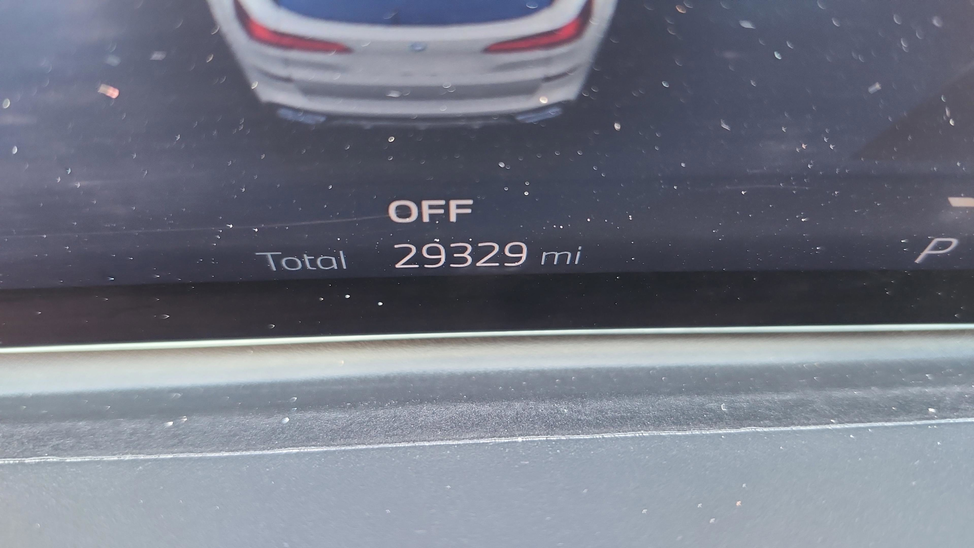 Certified 2024 BMW X5 xDrive50e w/ M Sport Package image 25