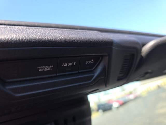 Used 2025 Jeep Wrangler Unlimited Sahara w/ Safety Group AWD/4WD image 30
