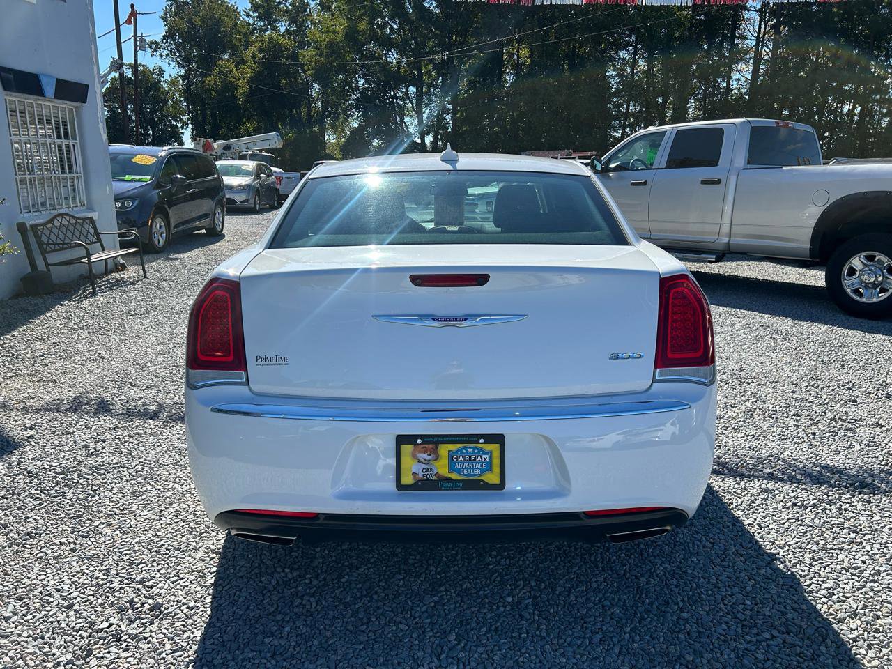 Used 2019 Chrysler 300 Limited image 4