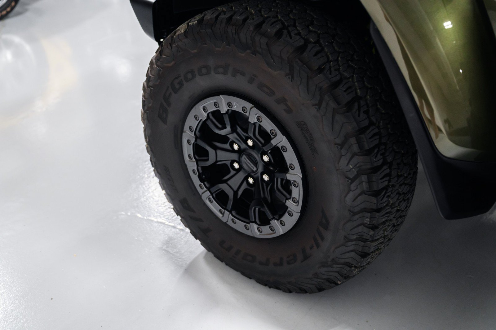 Used 2025 Ford Bronco Raptor AWD/4WD image 38