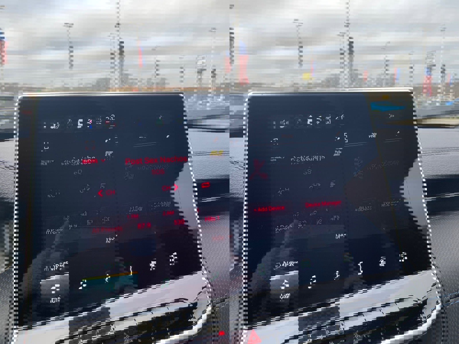 New 2026 Jeep Compass Latitude image 11