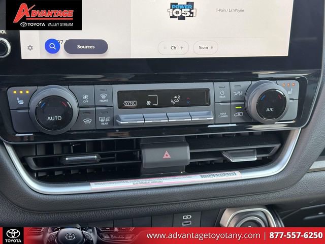 Used 2024 Toyota Grand Highlander XLE AWD/4WD image 36
