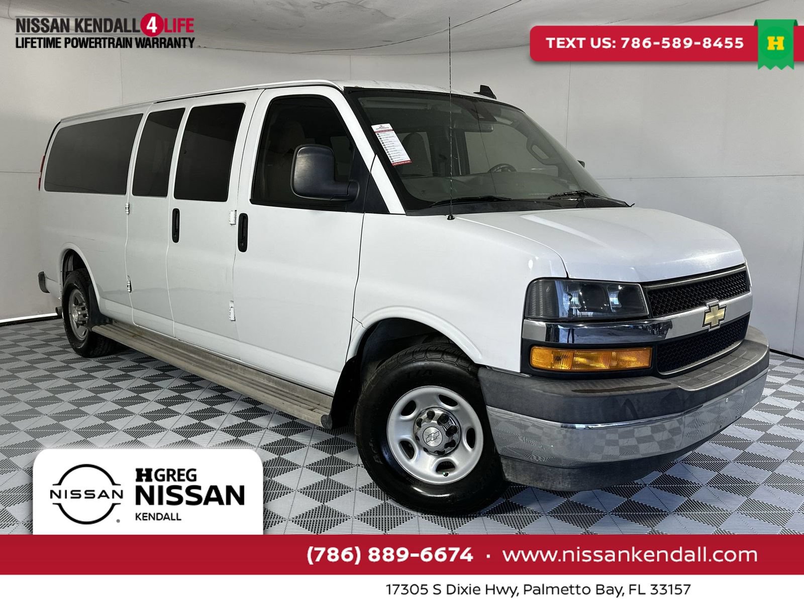 Used 2019 Chevrolet Express 3500 LT w/ LT Preferred Equipment Group RWD image 1