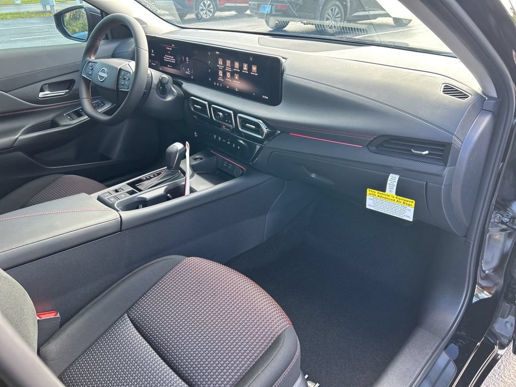 New 2026 Nissan Sentra SR w/ Floor Mat Package FWD image 42