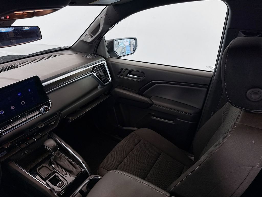 Used 2024 GMC Canyon Elevation image 23