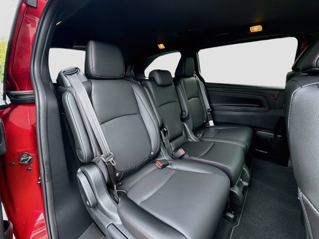 New 2026 Honda Odyssey Sport-L image 32