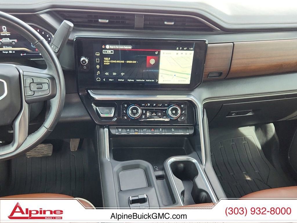 Used 2024 GMC Sierra 2500 Denali Ultimate AWD/4WD image 11