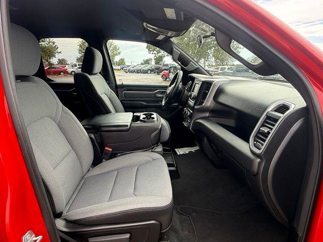 Used 2022 RAM 1500 Big Horn RWD image 3