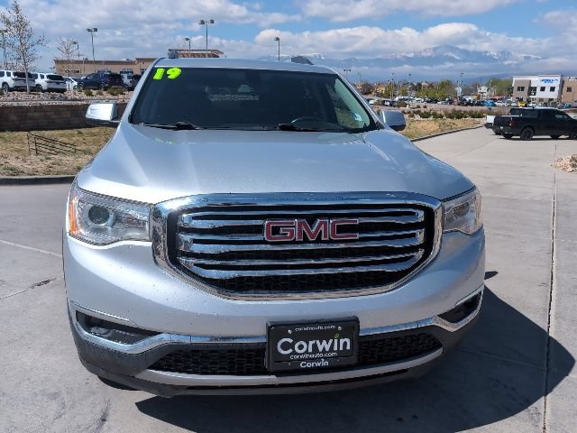 Used 2019 GMC Acadia SLE AWD/4WD image 2