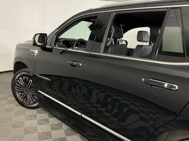 Used 2025 GMC Yukon Elevation image 34