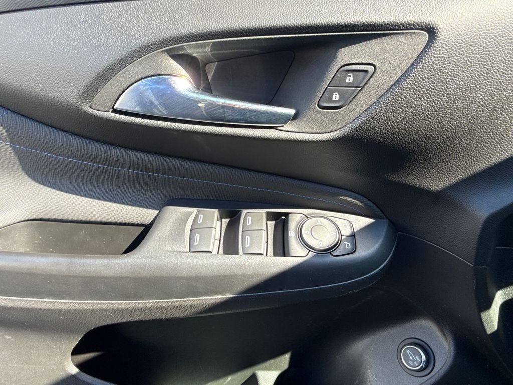 Used 2024 Buick Envista Sport Touring w/ Convenience I Package image 21