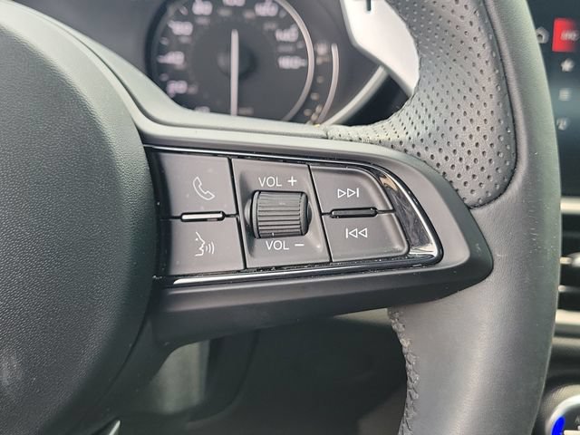 Used 2022 Alfa Romeo Giulia Veloce AWD/4WD image 28