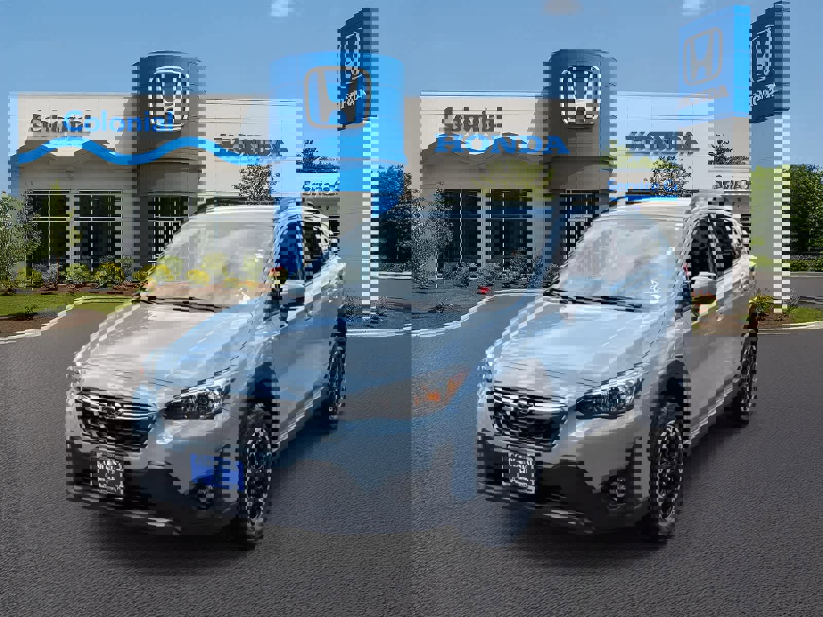 Used 2023 Subaru Crosstrek 2.0i Premium image 1