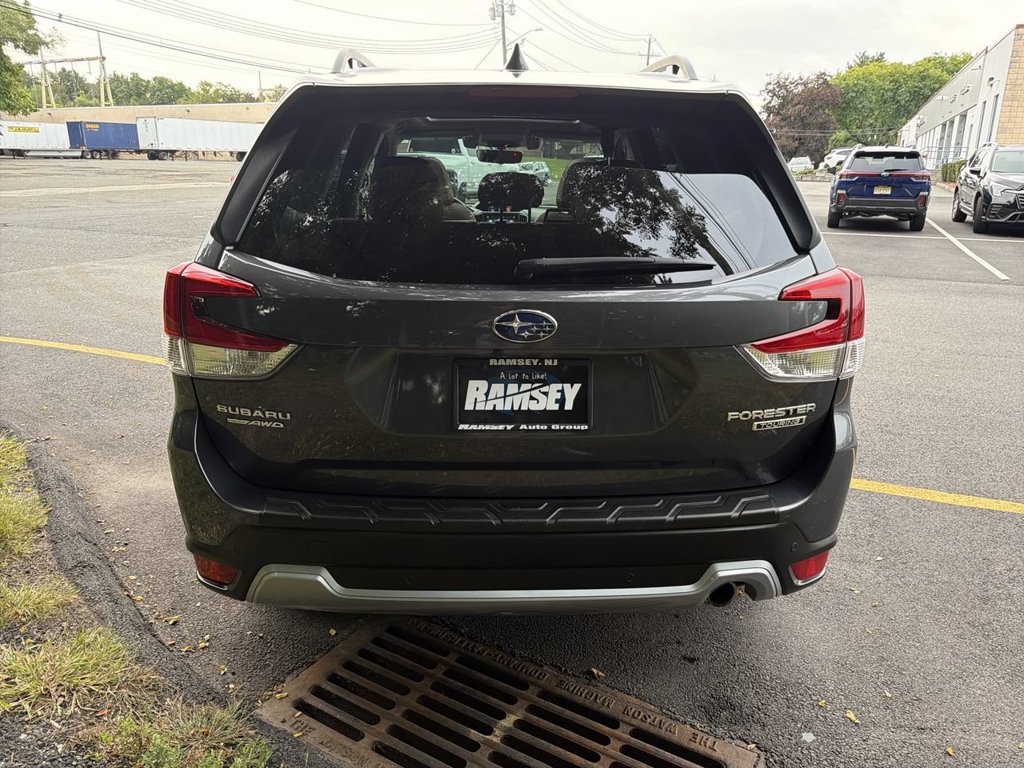Certified 2021 Subaru Forester Touring AWD/4WD image 7
