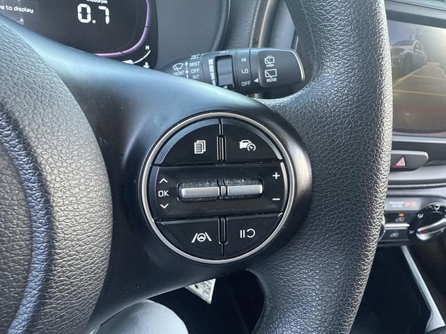 Used 2023 Kia Soul LX image 30