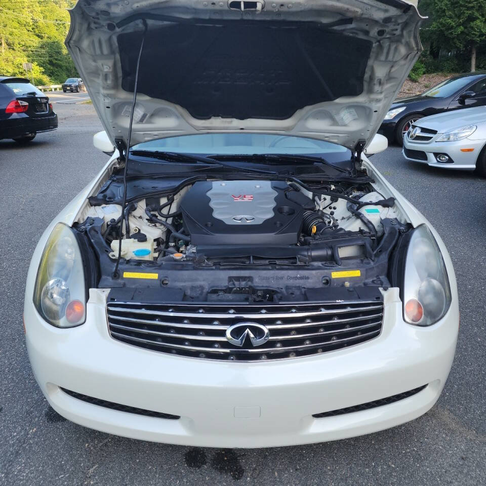 Used 2005 INFINITI G35 Coupe w/ (P01) Premium Pkg RWD image 9