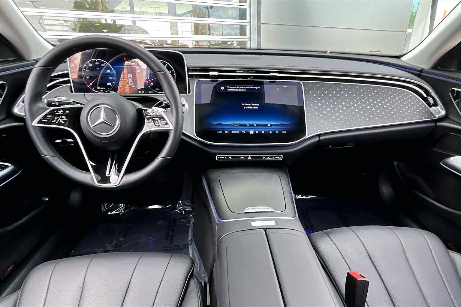 Used 2025 Mercedes-Benz E 350 4MATIC Sedan image 16