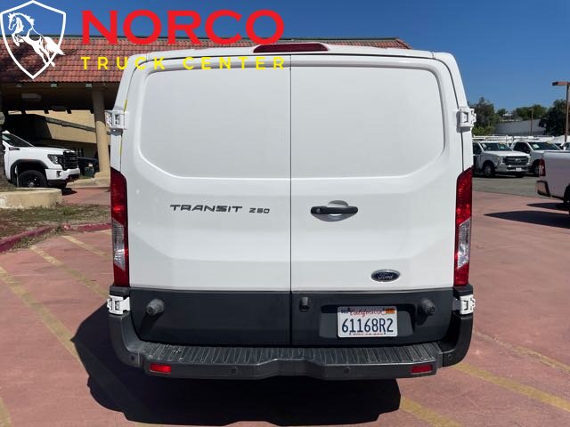 Used 2018 Ford Transit 250 148 Low Roof w/ Exterior Upgrade Package RWD image 7