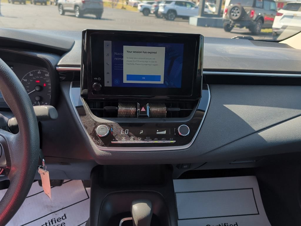Used 2024 Toyota Corolla LE FWD image 9