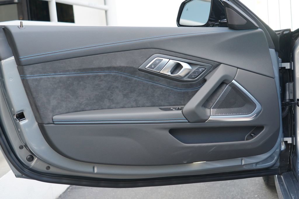 New 2026 BMW Z4 sDrive30i w/ Premium Package RWD image 11