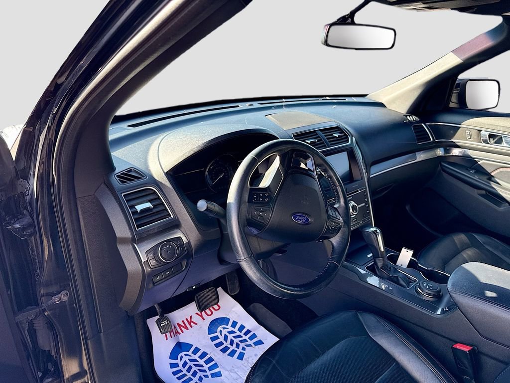 Used 2018 Ford Explorer Sport image 9